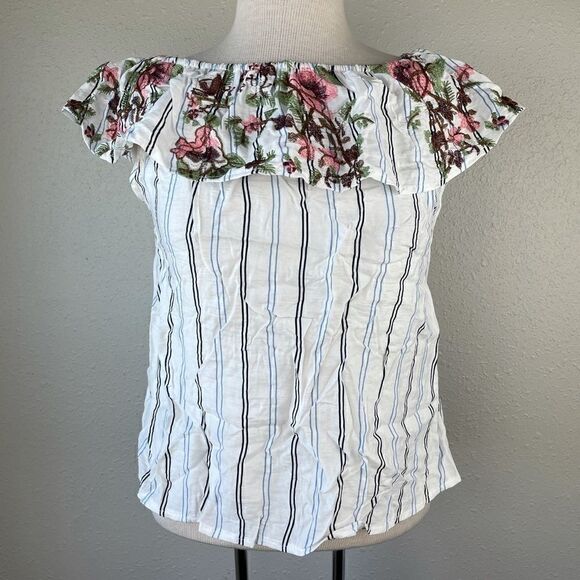 NWT Miss Koo Sleeveless Cropped Floral Top Size M - Picture 1 of 8